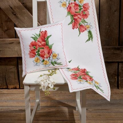 Tulipaner løper og duk