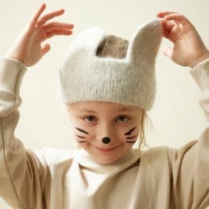 , påske, påskestrikk, hareører, ører, toving, pannebånd, rauma, 370-2, R370-2, hefte 370, påskeoppskrift